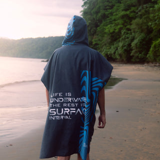 Poncho Diver Azul · Unica talla