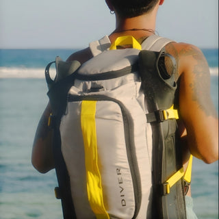 Maleta viajera 30 litros Diver Gris