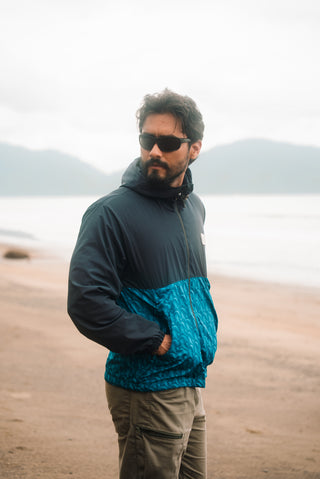 Chaqueta Unisex Tiburon Ballena azul