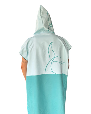 Poncho Cola de Ballena -  Talla Única