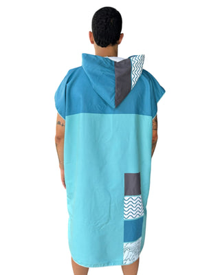 Poncho Olas – Talla Única