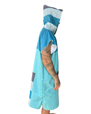 Poncho Olas – Talla Única