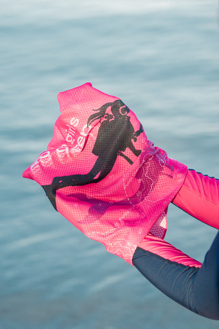 Cuellera buff Dive Like a Girl Fucsia